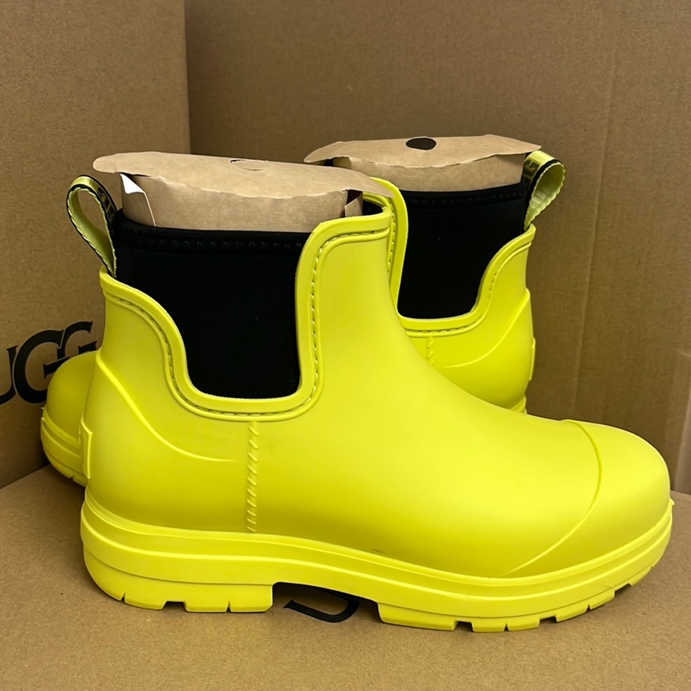 UGG DROPLET